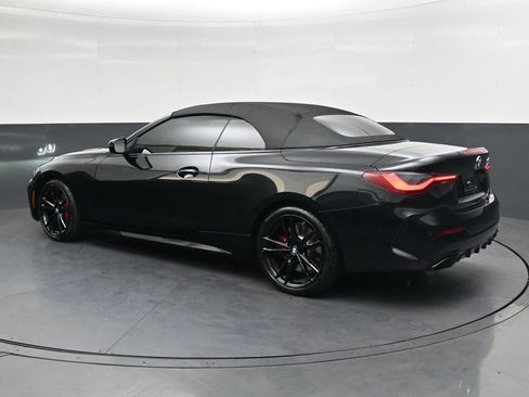 Used 2022 BMW M440i Convertible RWD image 6