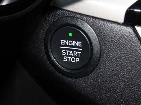 Used 2022 Ford Escape SE w/ Cold Weather Package AWD/4WD image 36