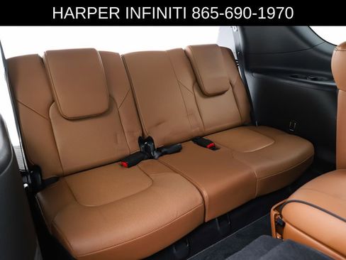 Used 2024 INFINITI QX80 Sensory w/ All-Season Package AWD/4WD image 77