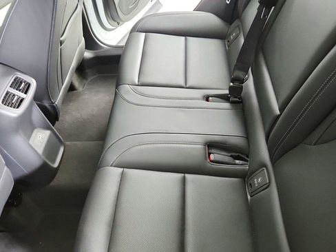Used 2025 Buick Envision Preferred AWD/4WD image 24