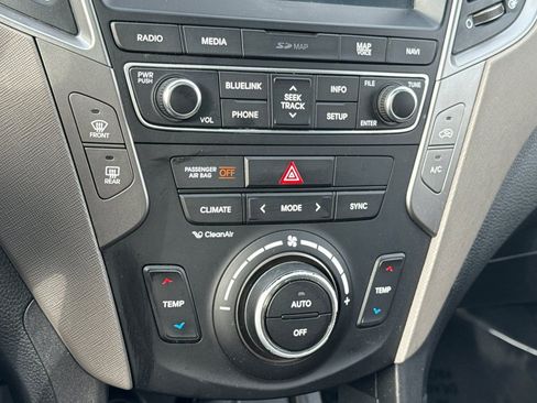 Used 2017 Hyundai Santa Fe Sport image 20