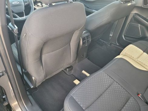 Certified 2023 Ford Escape Active w/ Cold Weather Package FWD image 12