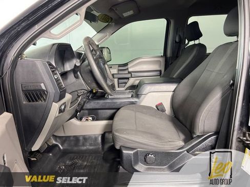 Used 2017 Ford F150 XL w/ Equipment Group 101A Mid AWD/4WD image 8