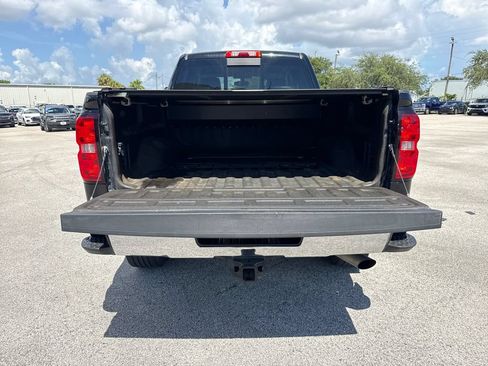 Used 2015 Chevrolet Silverado 2500 LT w/ LT Convenience Package RWD image 28
