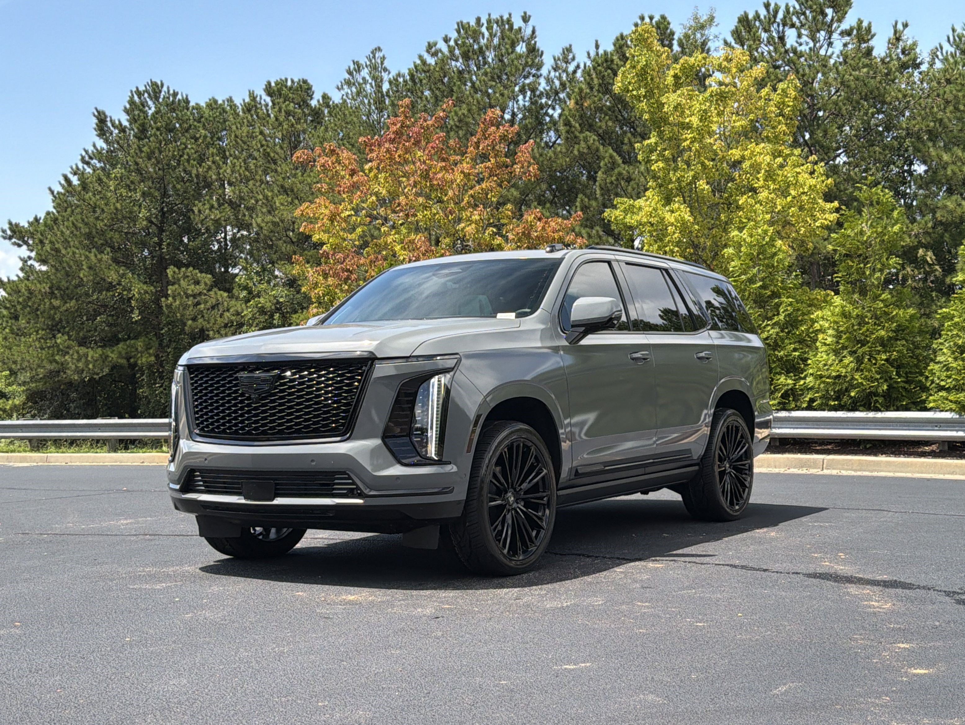 Used 2026 Cadillac Escalade Platinum Sport w/ LPO, Floor Liner Package AWD/4WD image 14