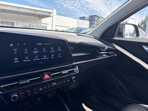 Certified 2023 Kia Niro Wind w/ Wind Preserve Package FWD image 25