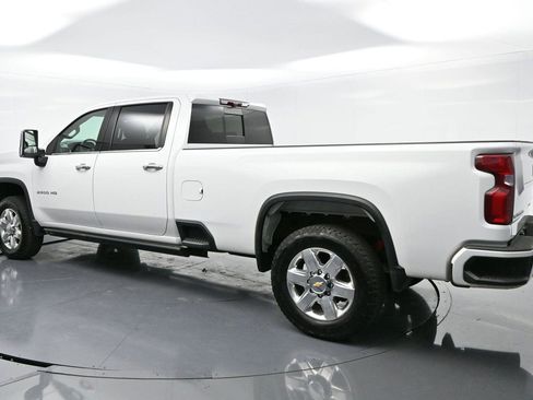 Used 2022 Chevrolet Silverado 2500 LTZ w/ Z71 Chrome Sport Edition image 5