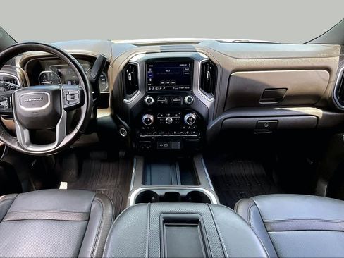Used 2022 GMC Sierra 1500 Denali w/ Denali Premium Package AWD/4WD image 16