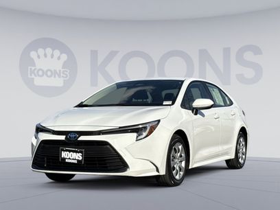 Used 2025 Toyota Corolla LE