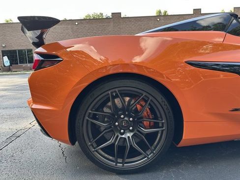 Used 2024 Chevrolet Corvette Z06 w/ Z07 Performance Package RWD image 53