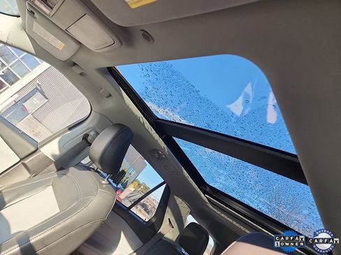 Certified 2022 Ford Explorer XLT w/ Equipment Group 202A image 21