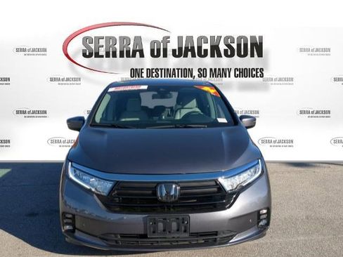 Used 2024 Honda Odyssey Elite image 3