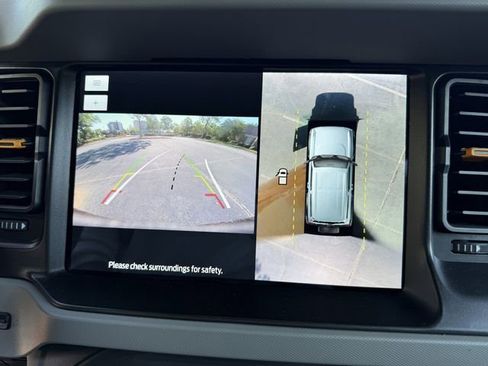 Used 2022 Ford Bronco Badlands AWD/4WD image 24