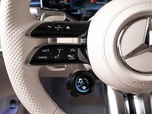 Used 2024 Mercedes-Benz S 63 AMG S image 40