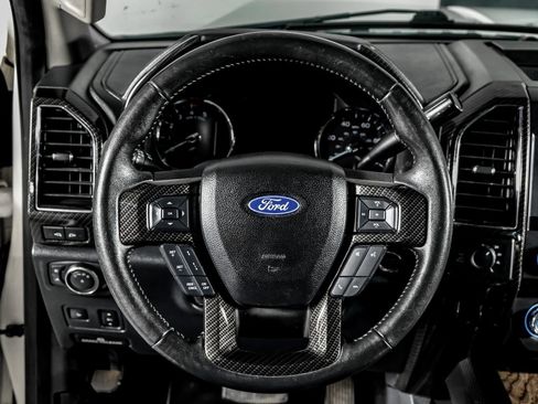 Used 2019 Ford F250 Lariat w/ Lariat Ultimate Package AWD/4WD image 15