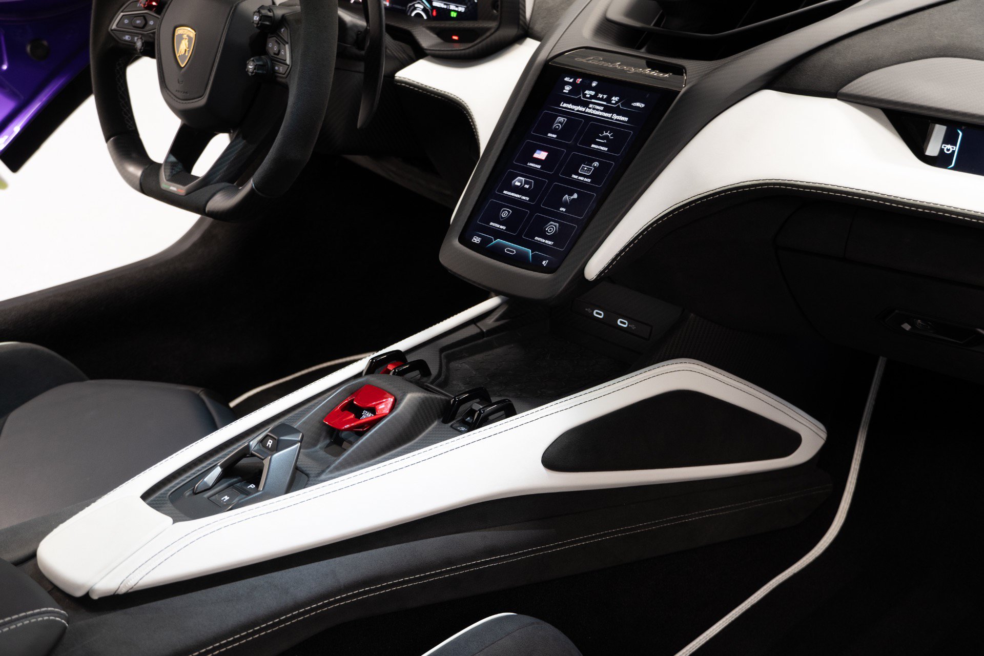 Used 2024 Lamborghini Revuelto AWD/4WD image 39