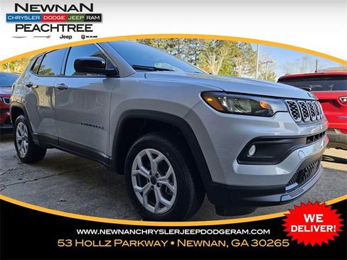 New 2025 Jeep Compass Latitude w/ Sun & Sound Group image 1