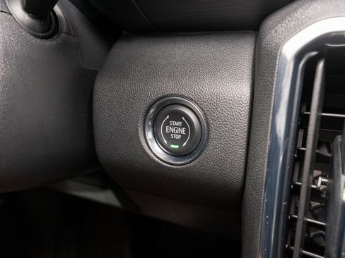 Used 2026 GMC Acadia Elevation w/ Black Edition FWD image 29