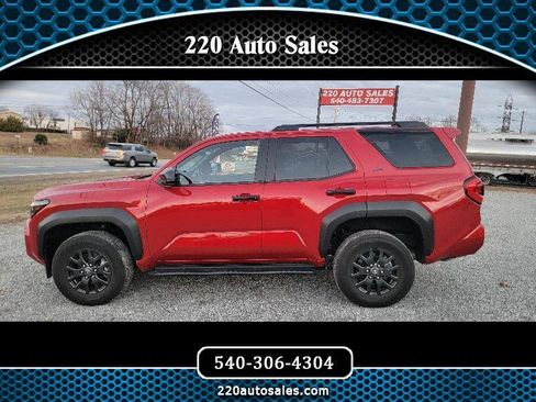 Used 2025 Toyota 4Runner SR5 image 1