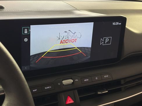 Used 2025 Kia K4 FWD image 15