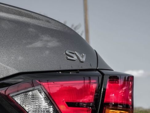 Used 2021 Nissan Altima 2.5 SV w/ SV Premium Package image 55