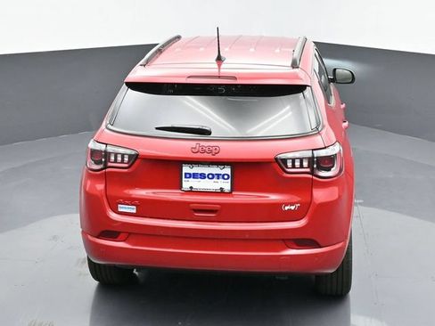 Used 2024 Jeep Compass Limited AWD/4WD image 32