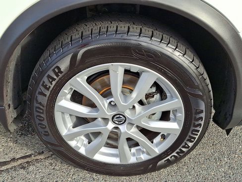 Used 2022 Nissan Rogue Sport S image 8