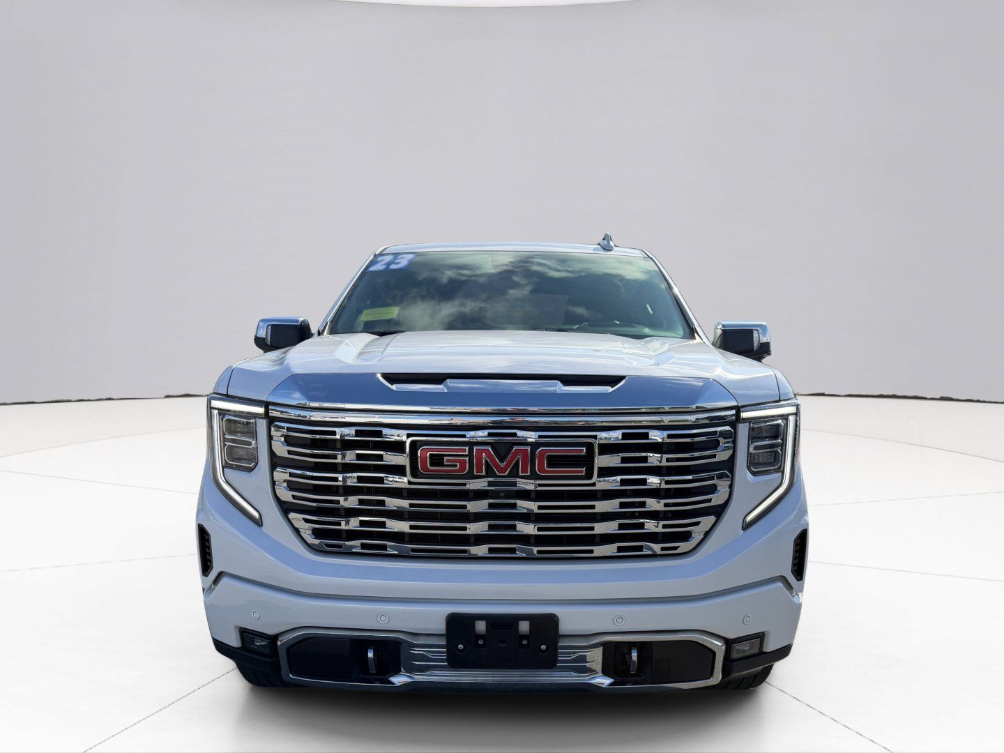 Used 2023 GMC Sierra 1500 Denali w/ Denali Reserve Package AWD/4WD image 5