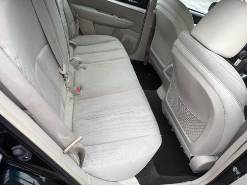 Used 2012 Subaru Outback 2.5i AWD/4WD image 6