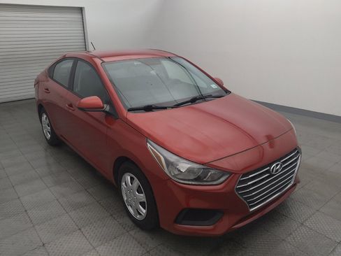 Used 2021 Hyundai Accent SE FWD image 13