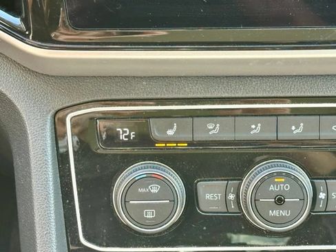 Used 2023 Volkswagen Atlas SE w/ Panoramic Sunroof Package AWD/4WD image 29