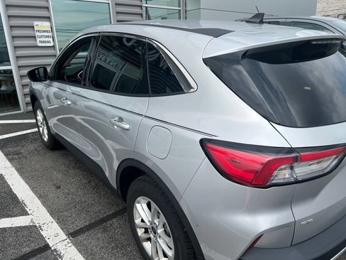 Used 2020 Ford Escape SE AWD/4WD image 6