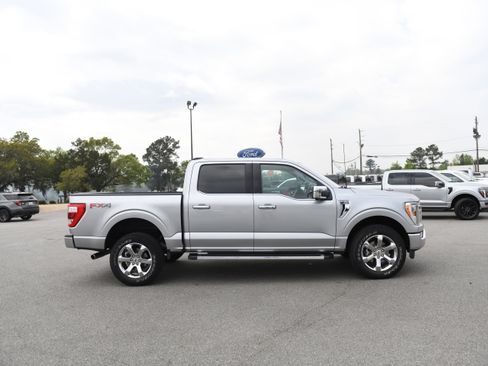 Used 2023 Ford F150 Lariat w/ Max Trailer Tow Package image 2