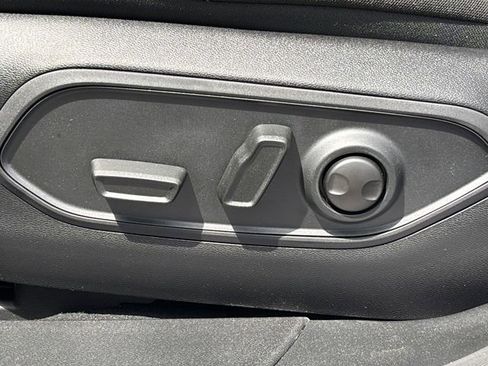 New 2026 Jeep Cherokee Laredo AWD/4WD image 12