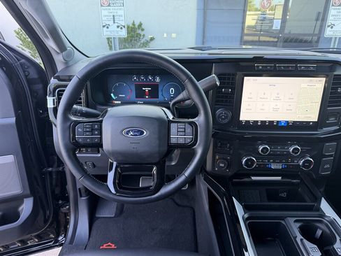 Used 2023 Ford F250 Lariat w/ Lariat Ultimate Package AWD/4WD image 61