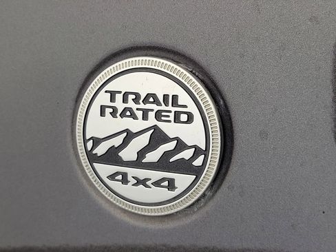 Used 2020 Jeep Wrangler Sport AWD/4WD image 7