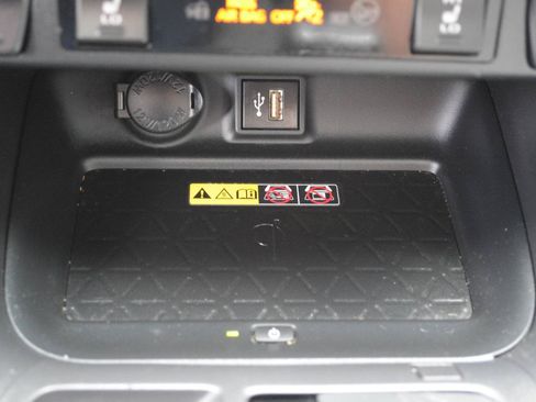 Used 2024 Toyota RAV4 XLE Premium w/ Weather Package AWD/4WD image 28