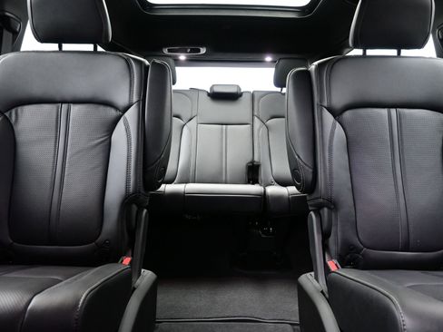 New 2026 Jeep Grand Wagoneer Limited image 10