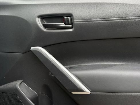 Used 2023 Toyota Corolla Cross LE FWD image 30
