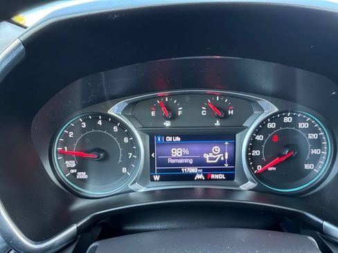 Used 2021 Chevrolet Equinox LT FWD image 35