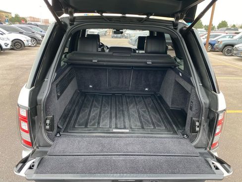 Used 2017 Land Rover Range Rover Supercharged image 32