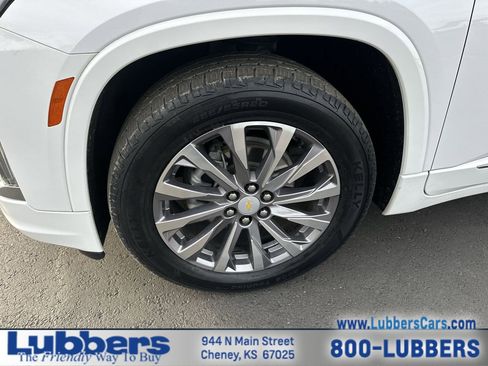 Used 2022 Chevrolet Traverse Premier image 10