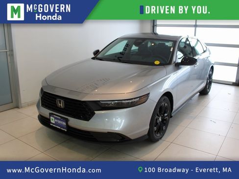 New 2025 Honda Accord SE image 1