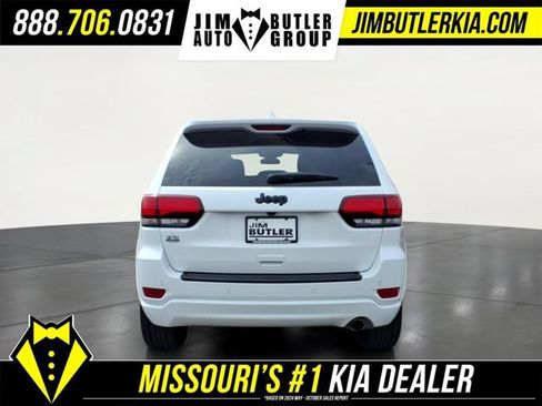 Used 2021 Jeep Grand Cherokee Laredo X AWD/4WD image 24
