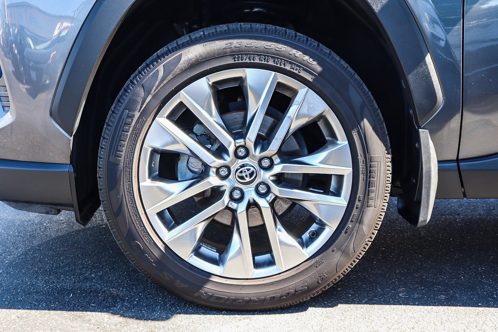 Certified 2020 Toyota RAV4 Limited FWD image 12