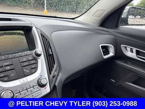 Used 2016 Chevrolet Equinox LTZ w/ Enhanced Convenience Package FWD image 16