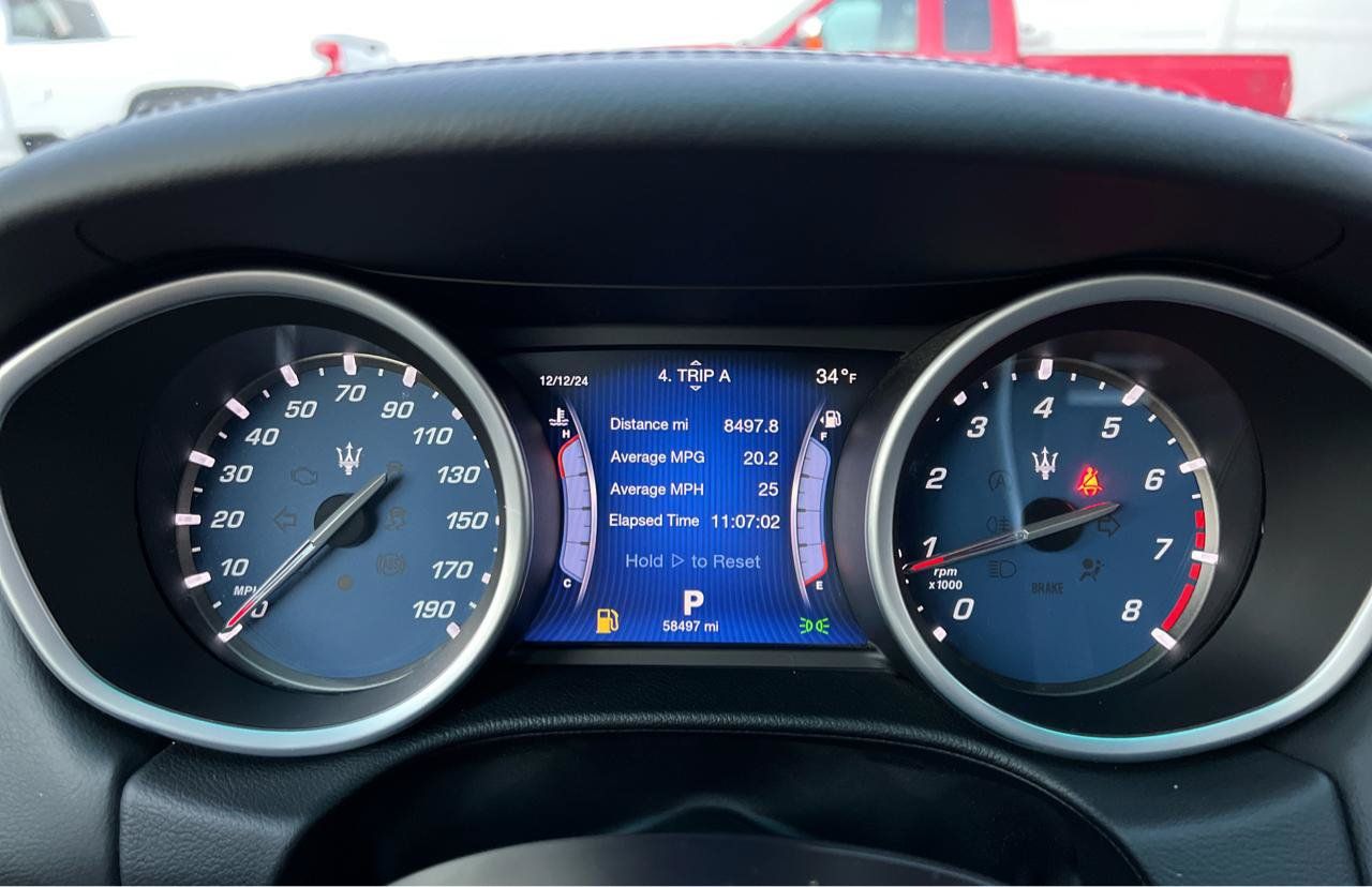 Used 2014 Maserati Ghibli S Q4 AWD/4WD image 27