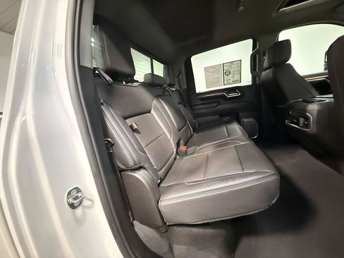 Used 2024 GMC Sierra 3500 Denali w/ Denali Reserve Package image 14