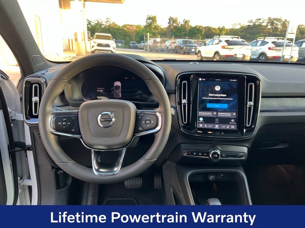 Certified 2023 Volvo C40 P8 Recharge Plus AWD/4WD image 17