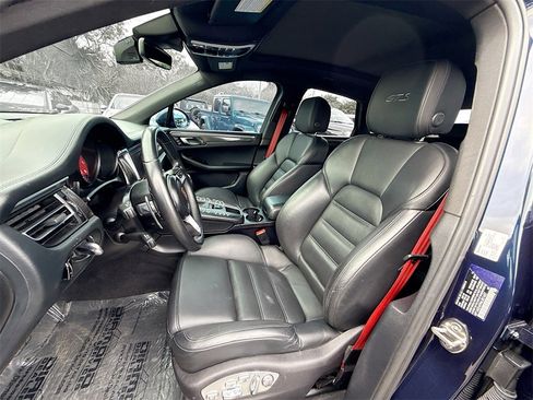 Used 2021 Porsche Macan GTS image 23